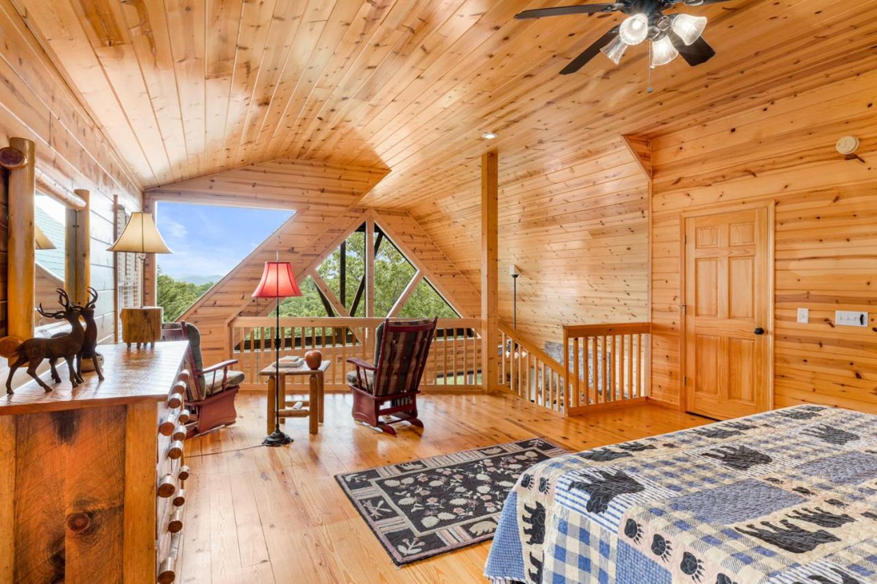 Large Cabin With Views Of Beautiful Nc Mountains Villa Murphy Exterior photo